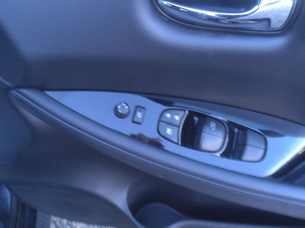 Used Nissan Leaf 2020 for sale - 76950634: Photo 23