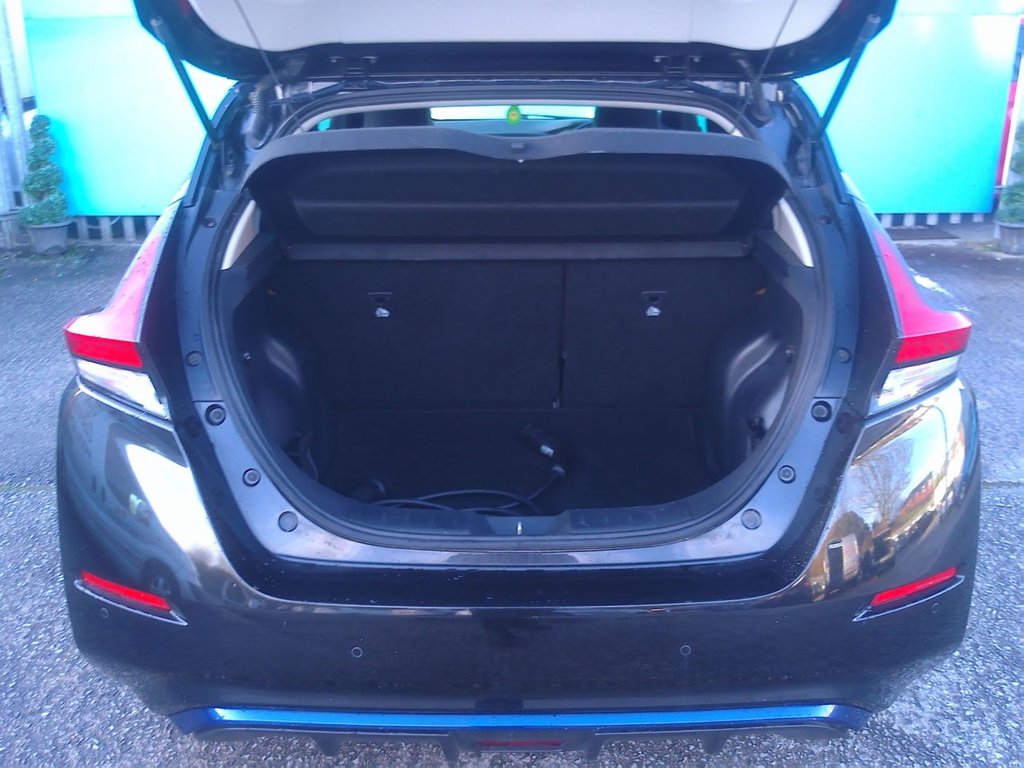 Used Nissan Leaf 2020 for sale - 76950634: Photo 27