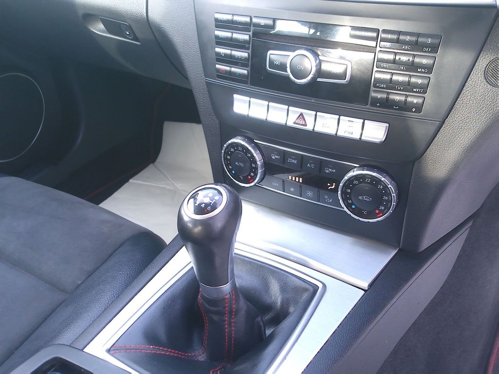 Used Mercedes-Benz C Class 2014 for sale - 76627160: Photo 21