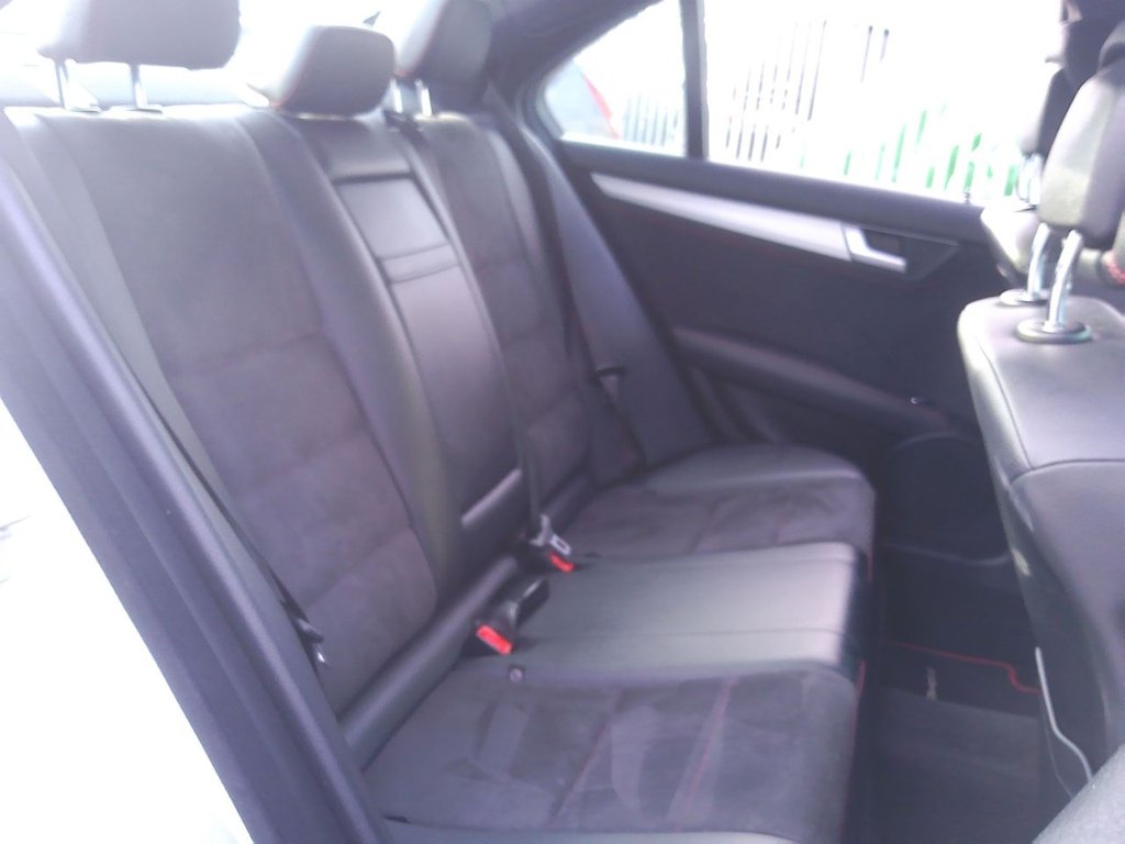 Used Mercedes-Benz C Class 2014 for sale - 76627160: Photo 26