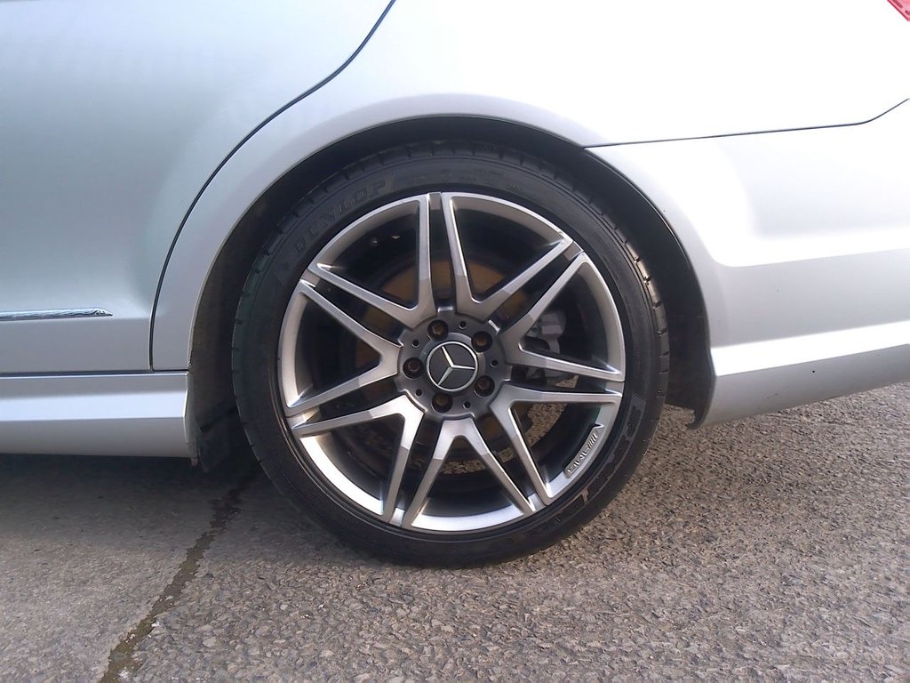 Used Mercedes-Benz C Class 2014 for sale - 76627160: Photo 9