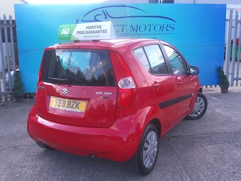 Used Suzuki Splash 2011 for sale - 75284342: Photo
