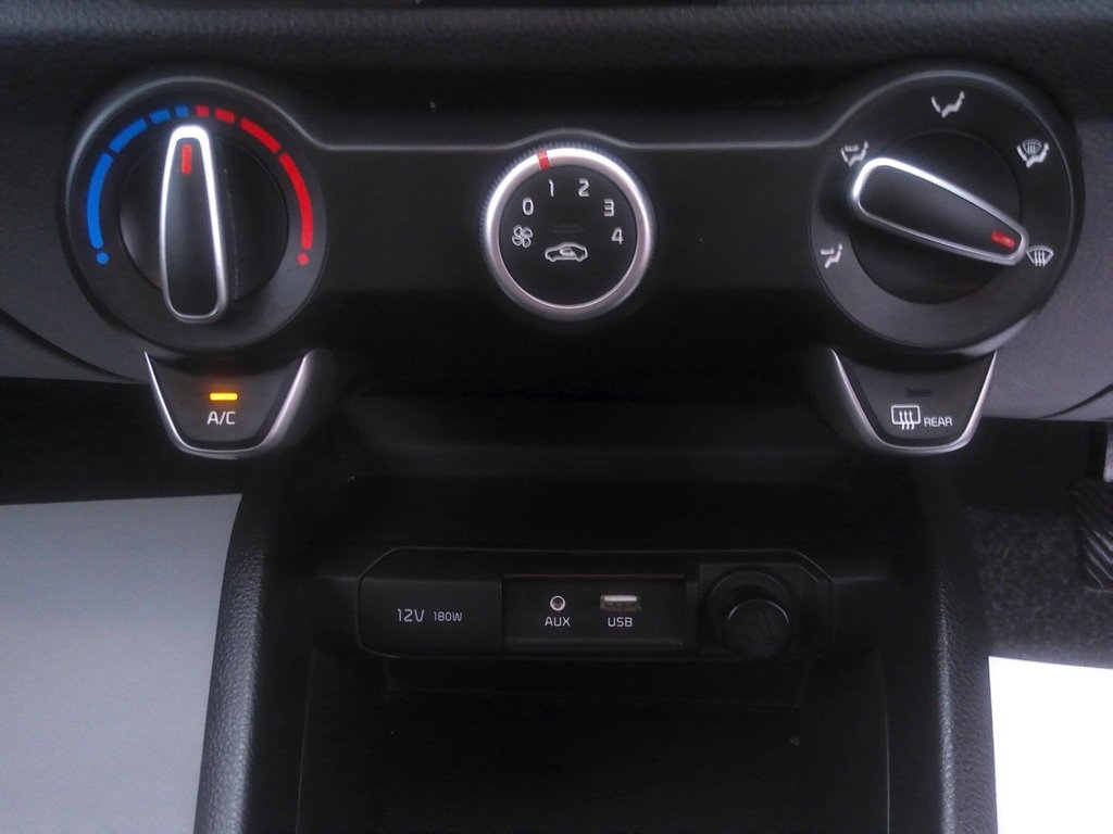 Used Kia Rio 2018 for sale - 76627143: Photo 18