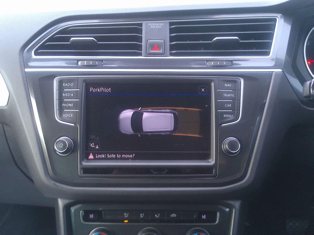 Used Volkswagen Tiguan 2016 for sale - 77007625: Photo 16