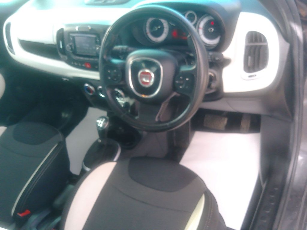 Used Fiat 500L 2016 for sale - 76627158: Photo 11