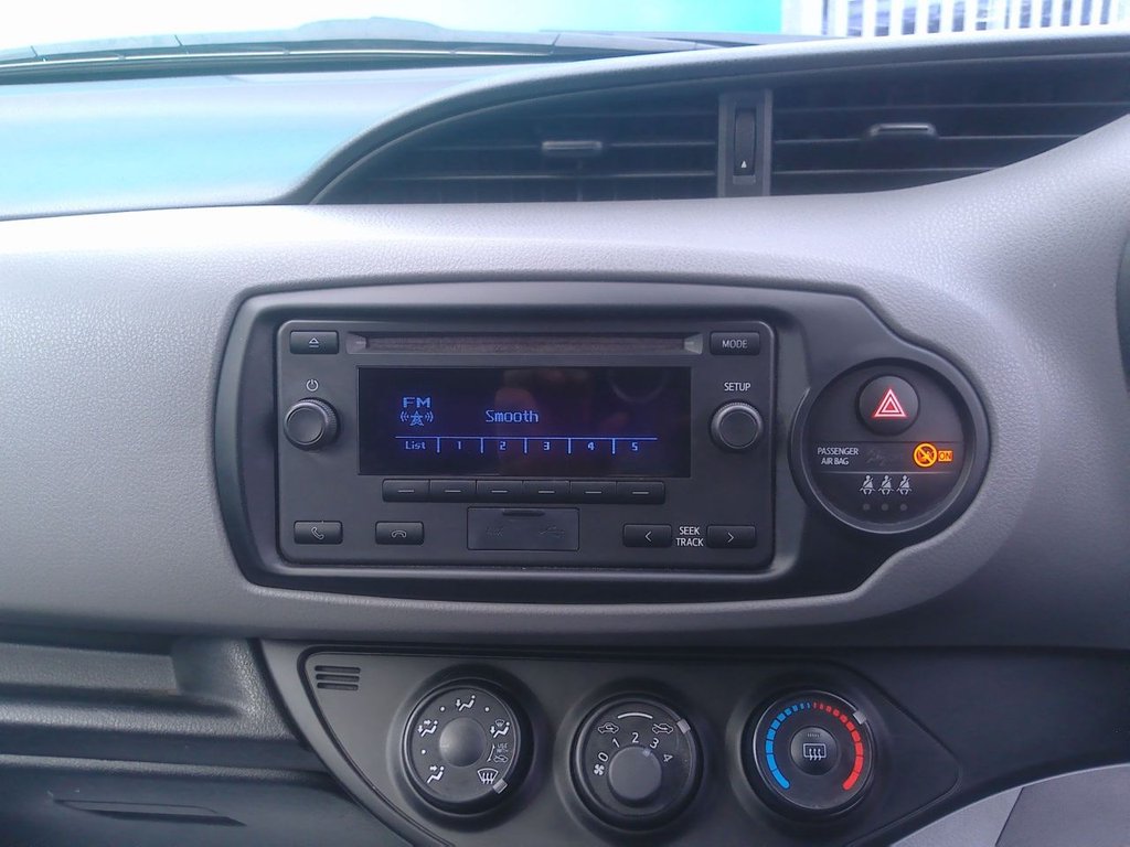 Used Toyota Yaris 2018 for sale - 76627137: Photo 13