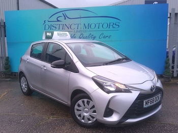 Used Toyota Yaris 2018 for sale - 76627137: Photo