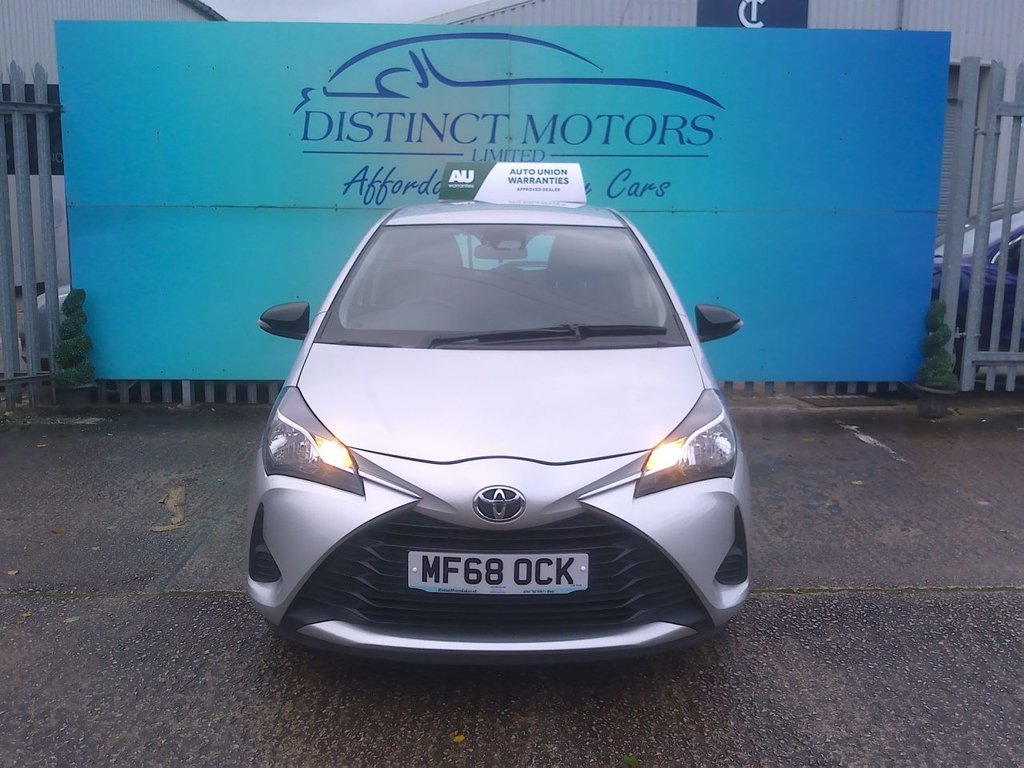 Used Toyota Yaris 2018 for sale - 76627137: Photo 2