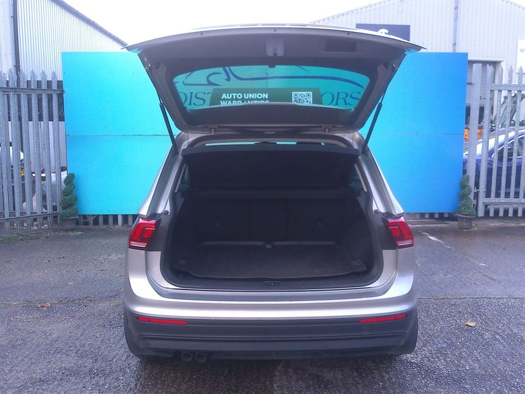 Used Volkswagen Tiguan 2018 for sale - 76627127: Photo 24