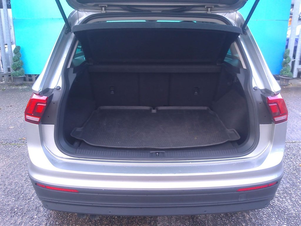 Used Volkswagen Tiguan 2018 for sale - 76627127: Photo 25