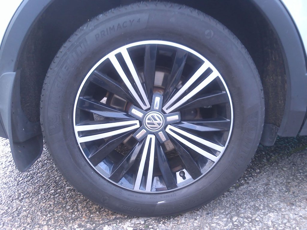 Used Volkswagen Tiguan 2018 for sale - 76627127: Photo 9