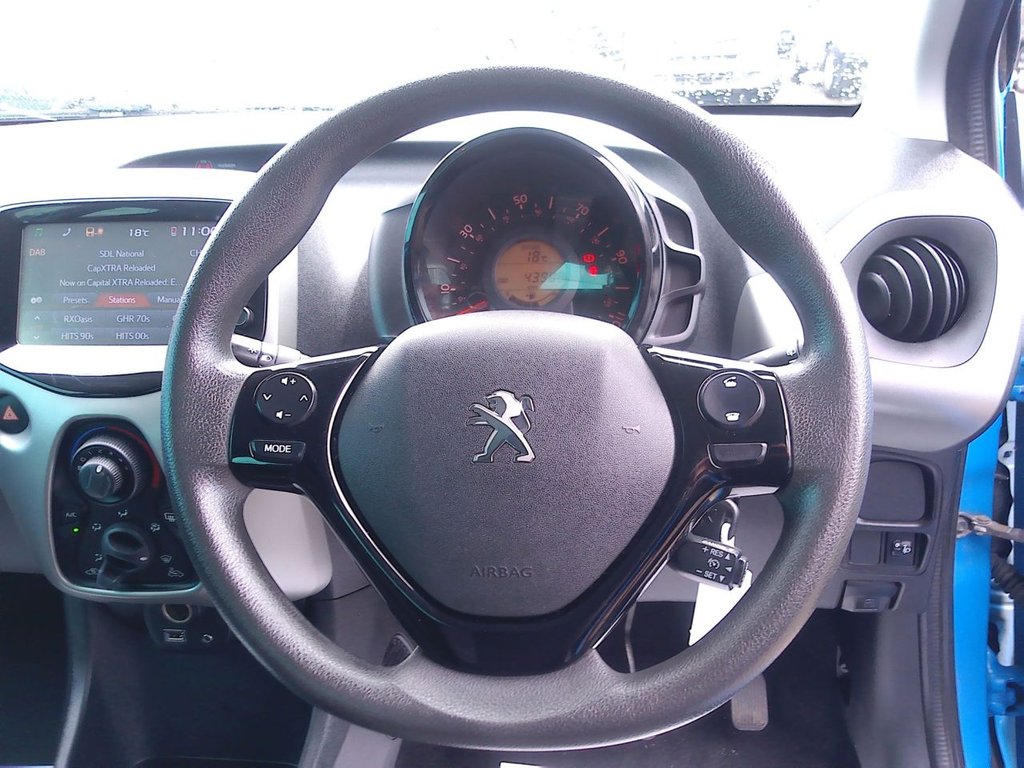 Used Peugeot 108 2016 for sale - 76627126: Photo 10