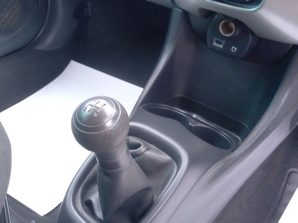 Used Peugeot 108 2016 for sale - 76627126: Photo 14