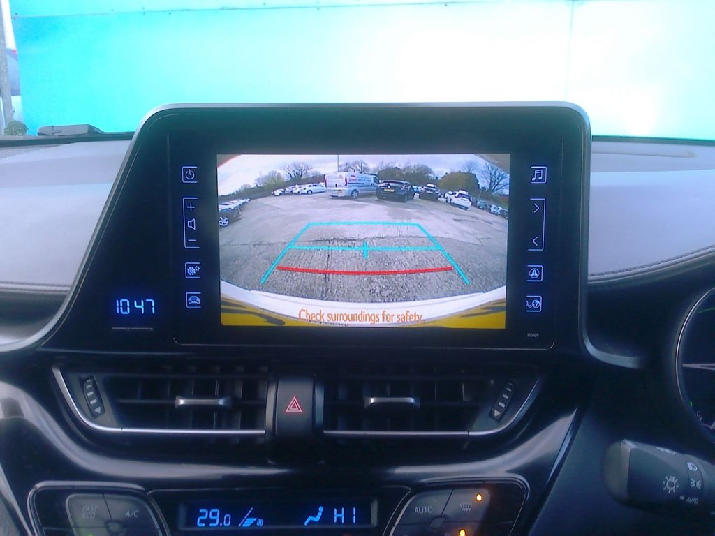 Used Toyota C-HR 2019 for sale - 76901131: Photo 12