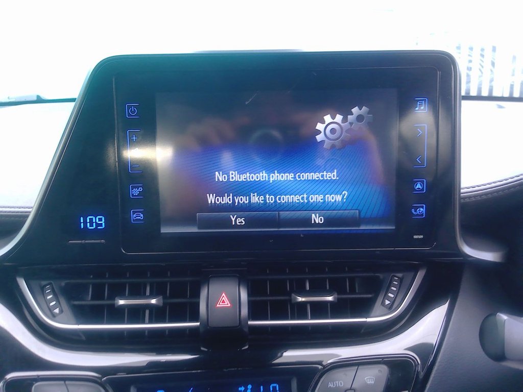 Used Toyota C-HR 2019 for sale - 76627120: Photo 15