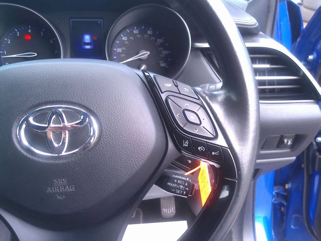 Used Toyota C-HR 2019 for sale - 76627120: Photo 18
