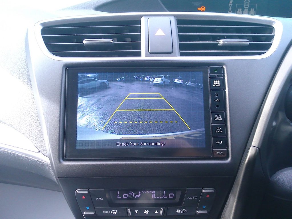 Used Honda Civic 2016 for sale - 76627125: Photo 16