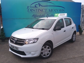 Used Dacia Sandero 2016 for sale - 75912044: Photo