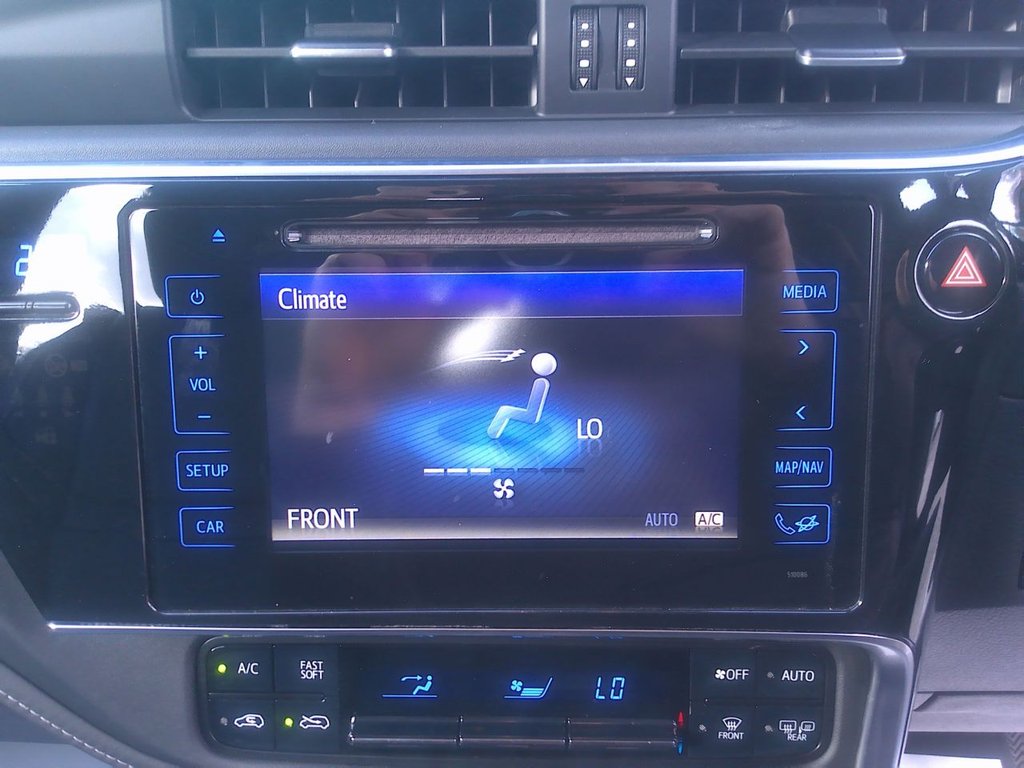 Used Toyota Auris 2018 for sale - 77655404: Photo 19