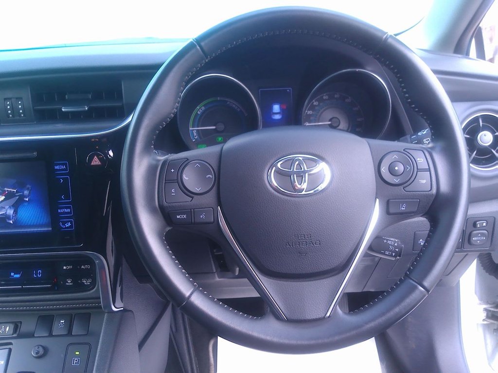 Used Toyota Auris 2018 for sale - 77655404: Photo 21