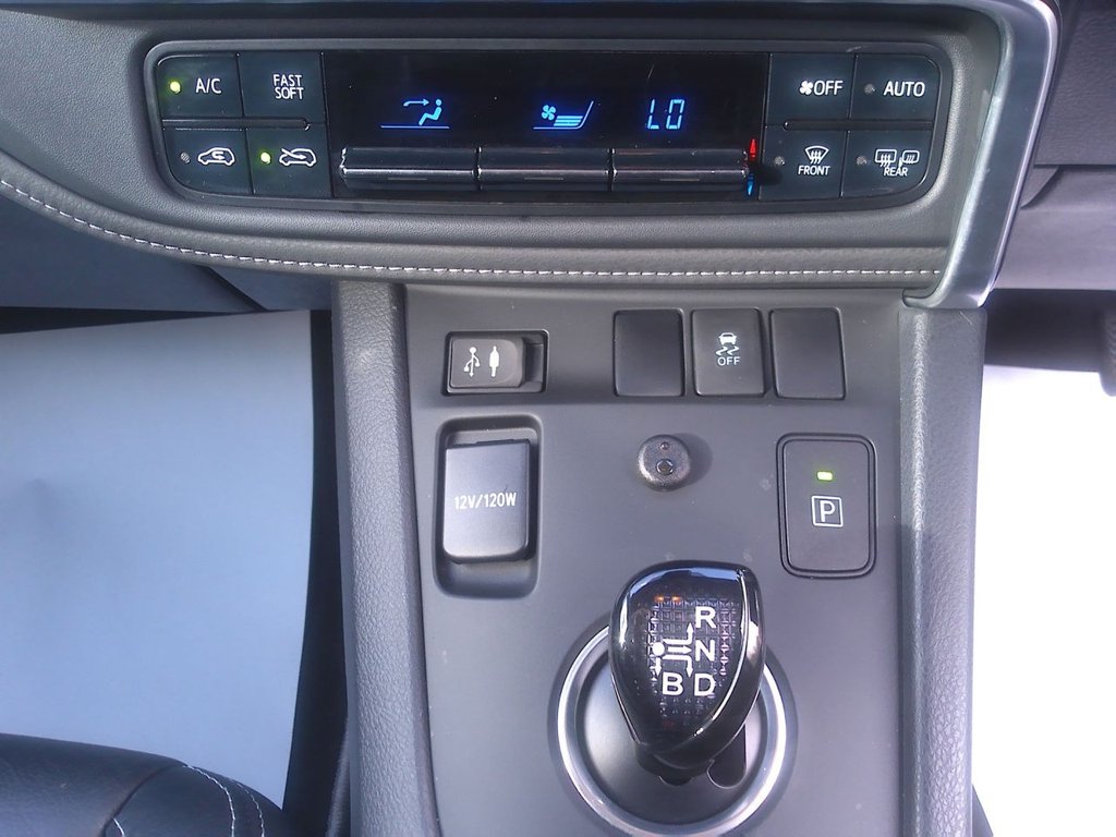 Used Toyota Auris 2018 for sale - 77655404: Photo 26