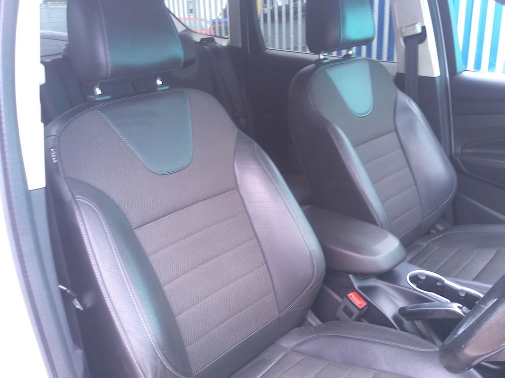 Used Ford Kuga 2015 for sale - 76627148: Photo 15