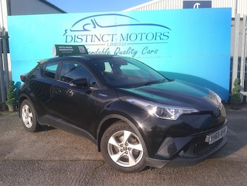 Used Toyota C-HR 2019 for sale - 76900972: Photo