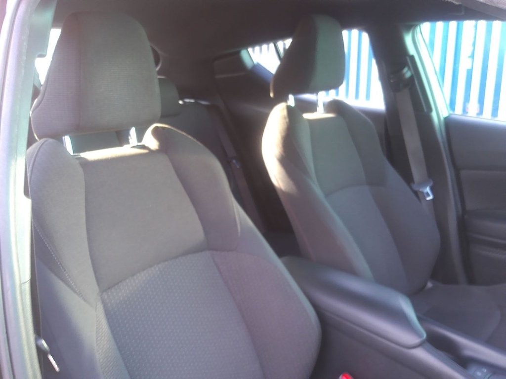 Used Toyota C-HR 2019 for sale - 76900972: Photo 20