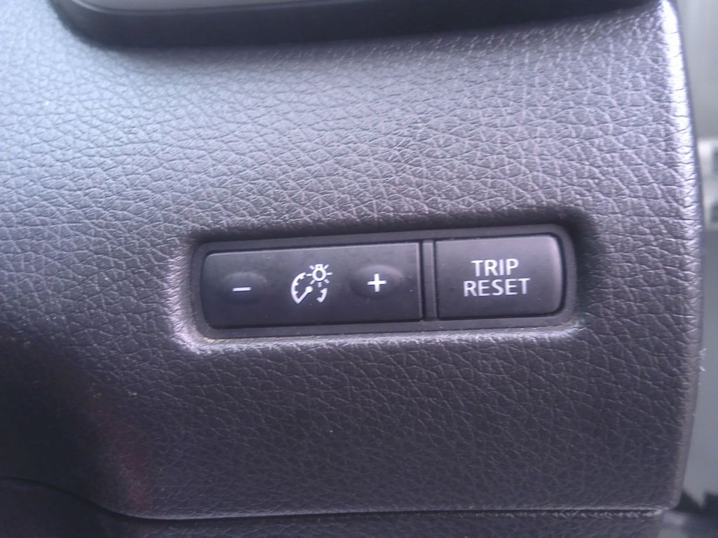 Used Nissan X-Trail 2016 for sale - 76627164: Photo 24