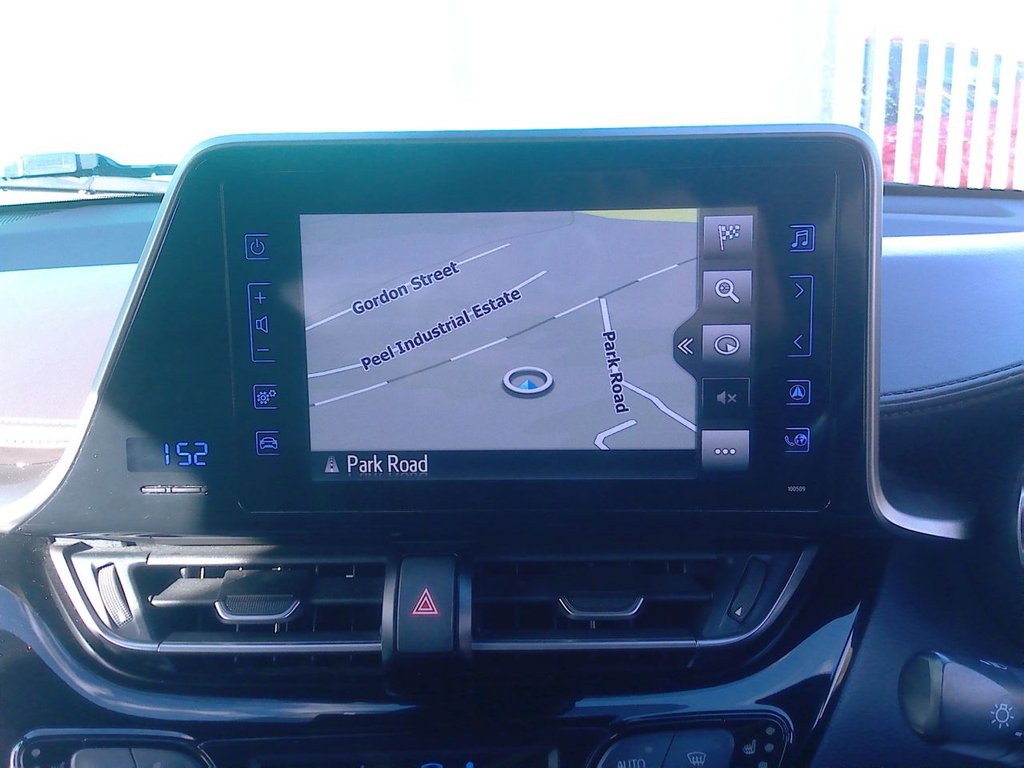 Used Toyota C-HR 2018 for sale - 76627154: Photo 13