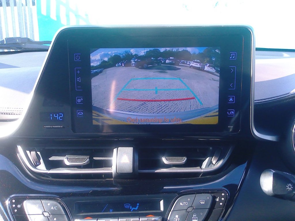 Used Toyota C-HR 2018 for sale - 76627154: Photo 16