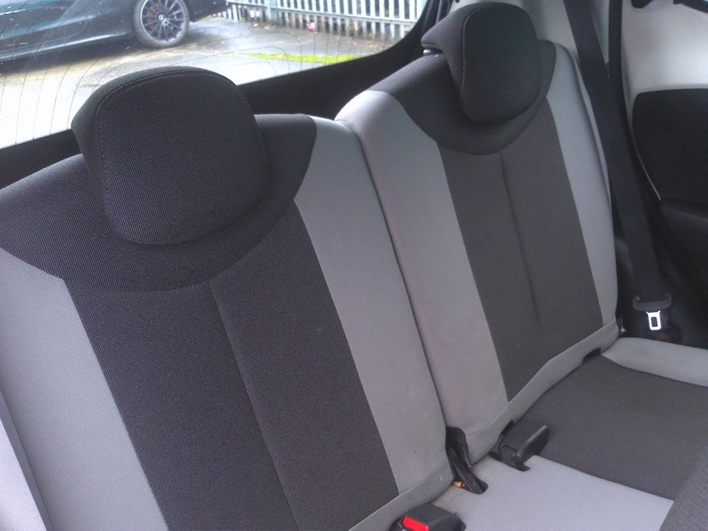 Used Toyota AYGO 2015 for sale - 76654761: Photo 17