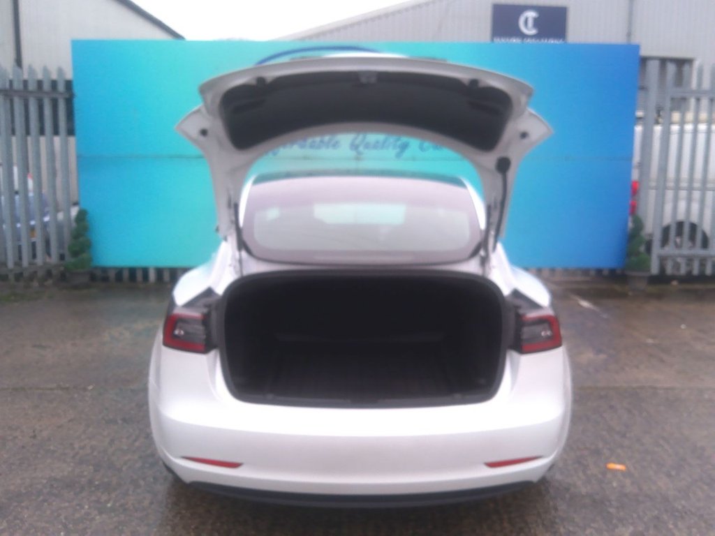 Used Tesla Model 3 2020 for sale - 77287527: Photo 25