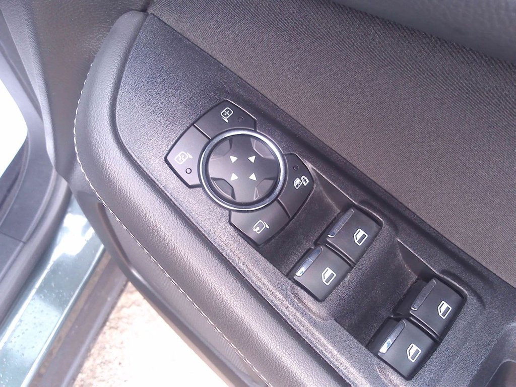 Used Ford Galaxy 2017 for sale - 76627141: Photo 22