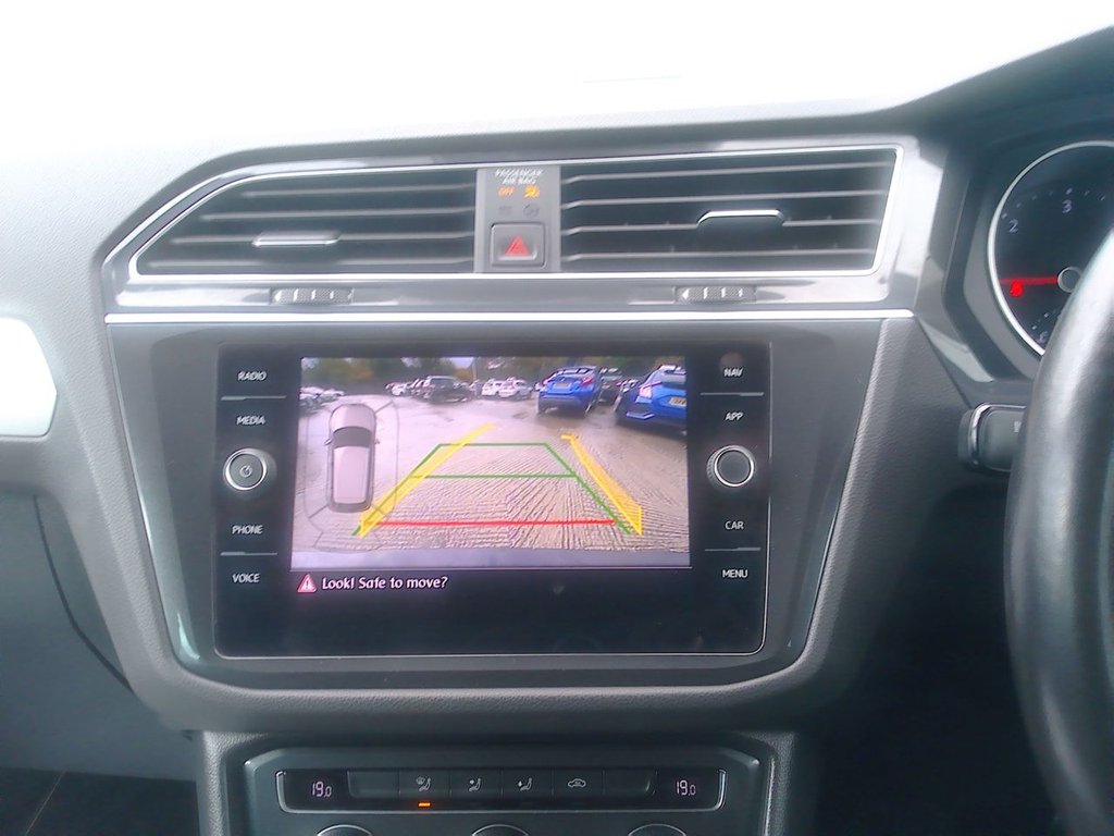 Used Volkswagen Tiguan 2019 for sale - 76627114: Photo 11