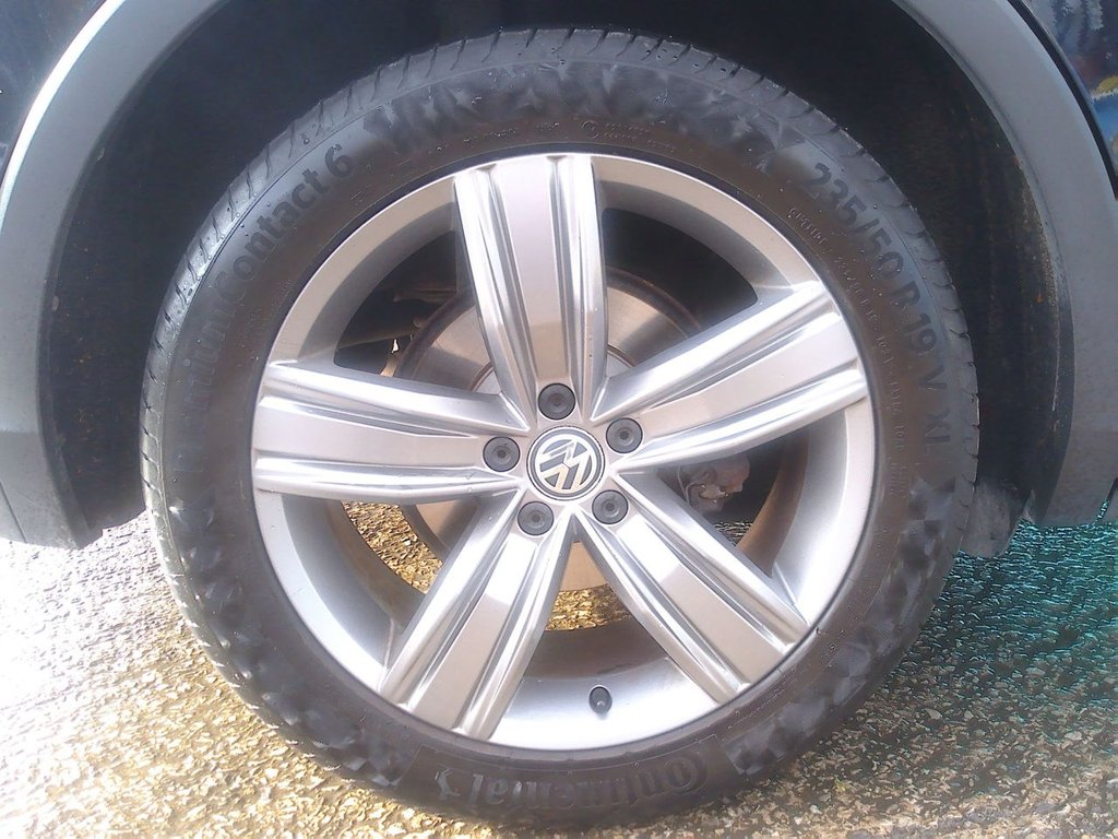 Used Volkswagen Tiguan 2019 for sale - 76627114: Photo 9