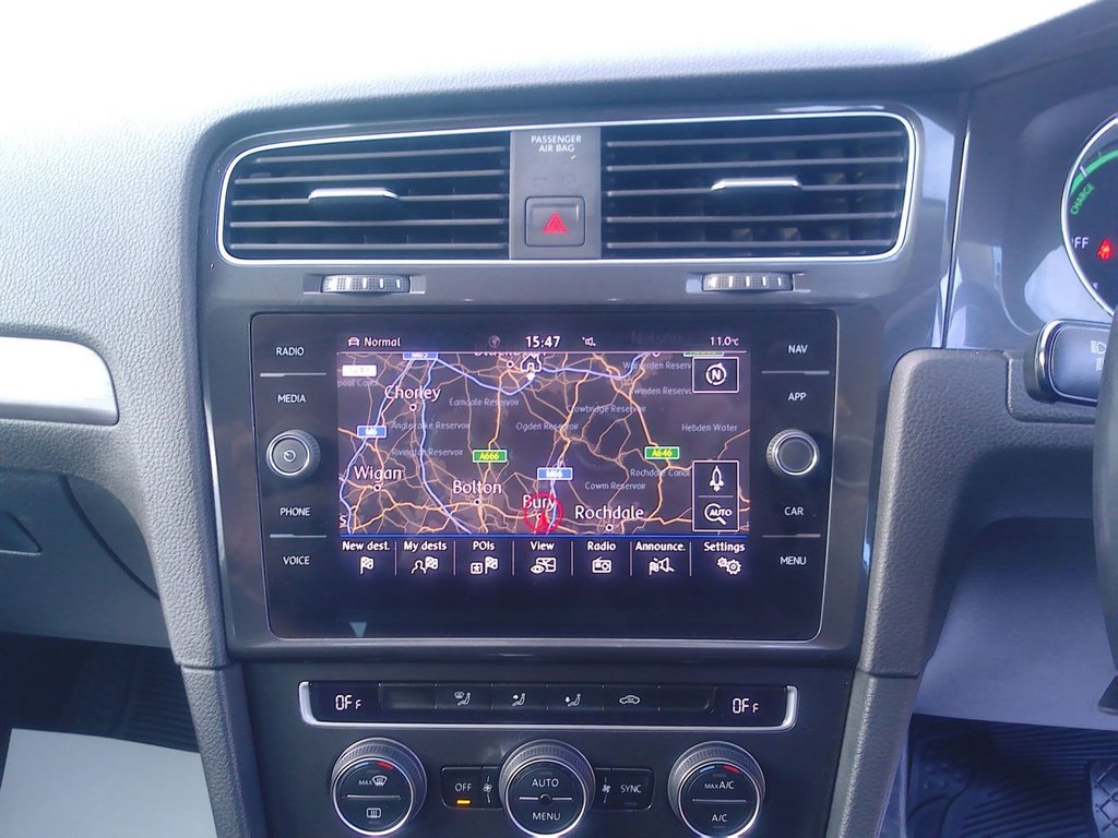 Used Volkswagen Golf 2019 for sale - 76627180: Photo 15