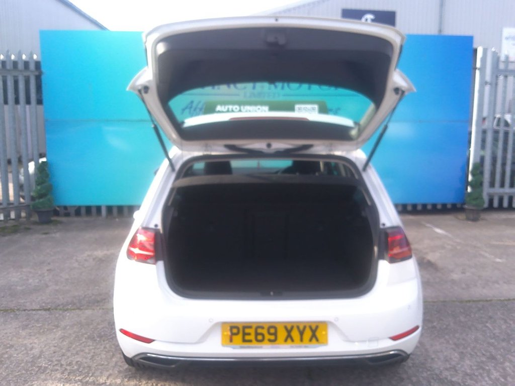 Used Volkswagen Golf 2019 for sale - 76627180: Photo 30