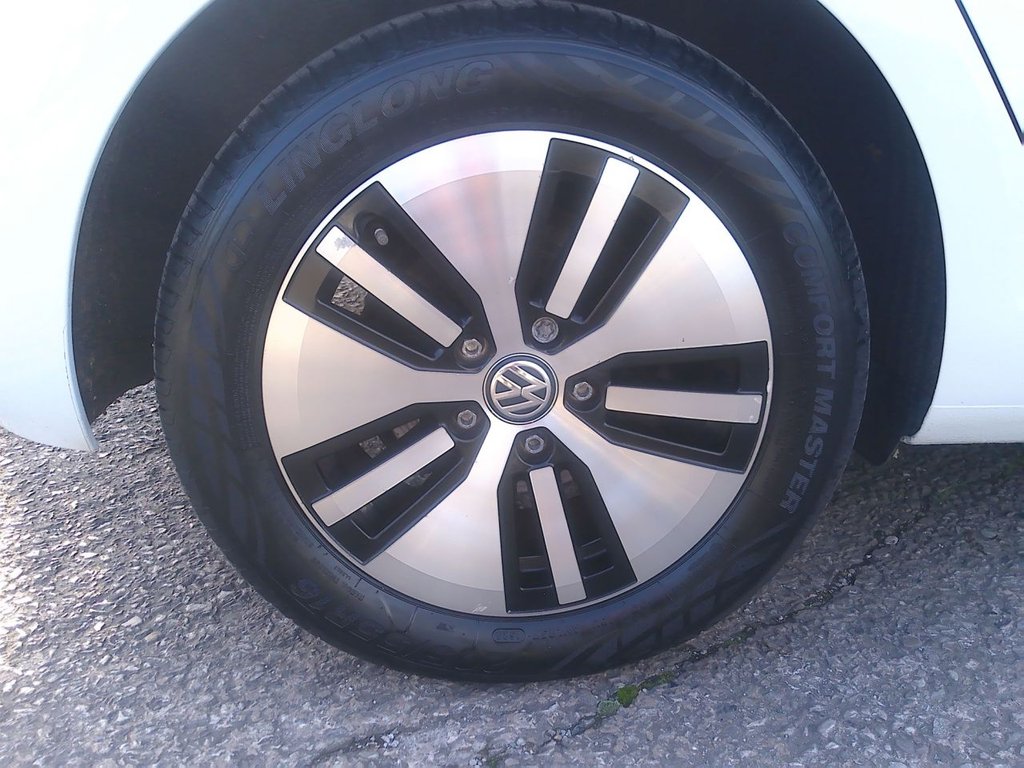 Used Volkswagen Golf 2019 for sale - 76627180: Photo 9