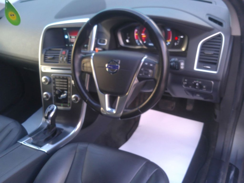 Used Volvo XC60 2016 for sale - 76647720: Photo 11