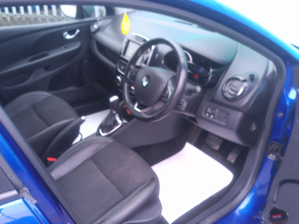 Used Renault Clio 2019 for sale - 76627117: Photo 10