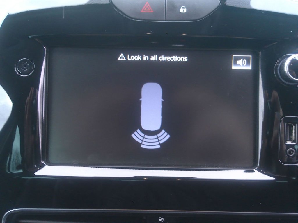 Used Renault Clio 2019 for sale - 76627117: Photo 19