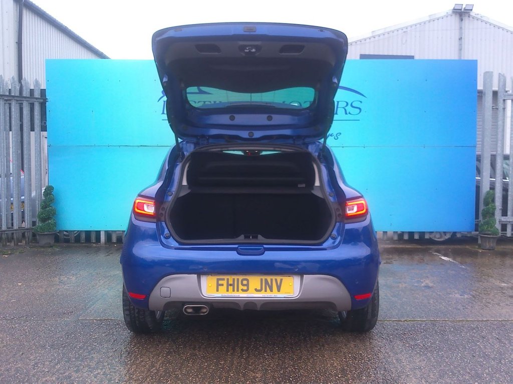 Used Renault Clio 2019 for sale - 76627117: Photo 32