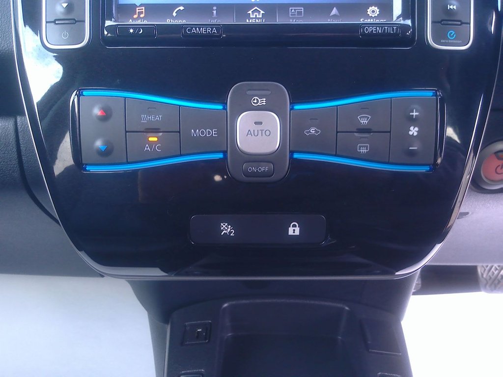 Used Nissan Leaf 2017 for sale - 76627123: Photo 21