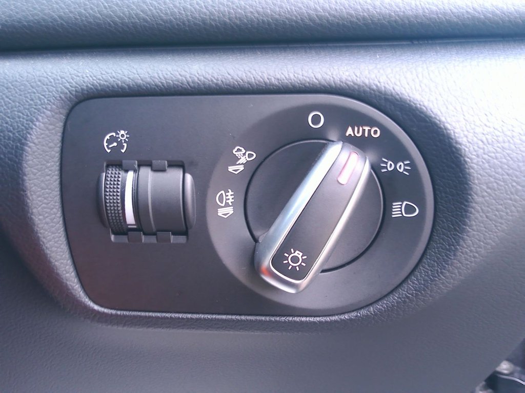 Used Audi Q3 2015 for sale - 76627171: Photo 18