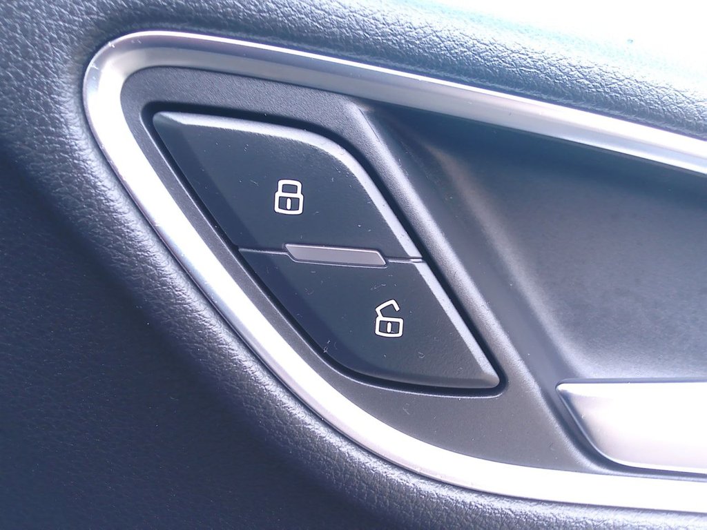 Used Audi Q3 2015 for sale - 76627171: Photo 19