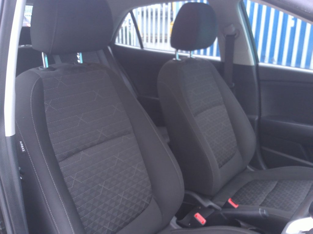 Used Kia Rio 2018 for sale - 76627119: Photo 19