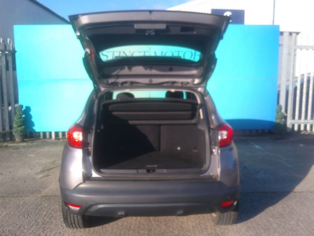 Used Renault Captur 2016 for sale - 76627172: Photo 24