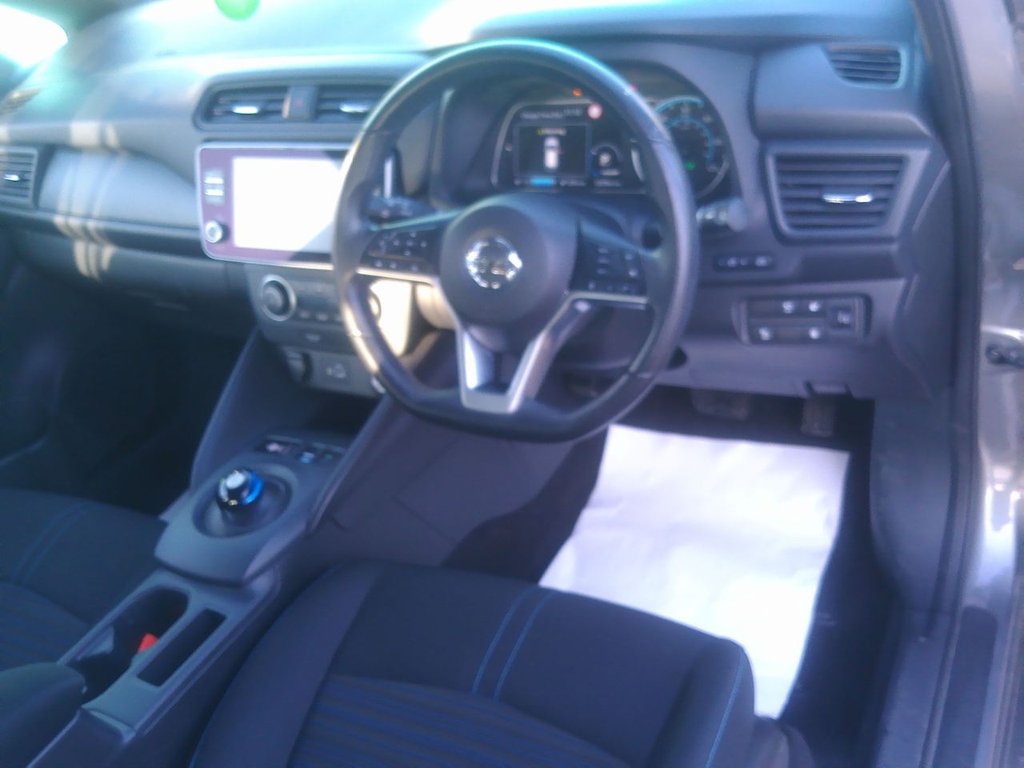 Used Nissan Leaf 2021 for sale - 76950387: Photo 9