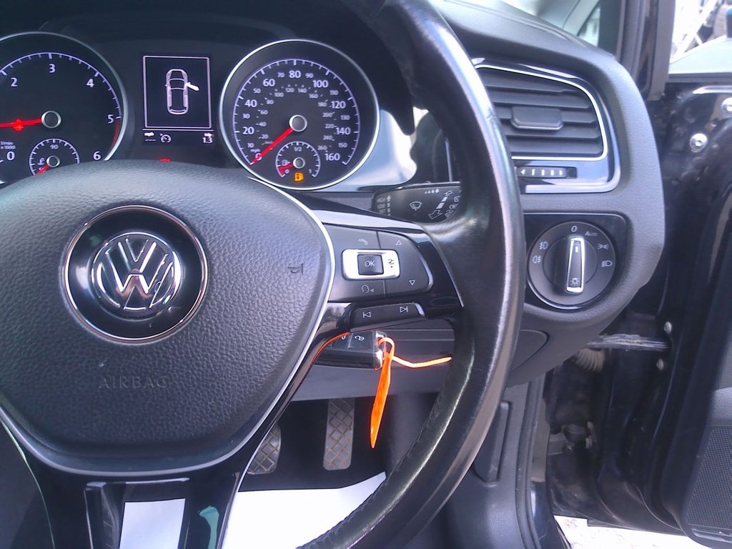 Used Volkswagen Golf 2017 for sale - 77211956: Photo 14